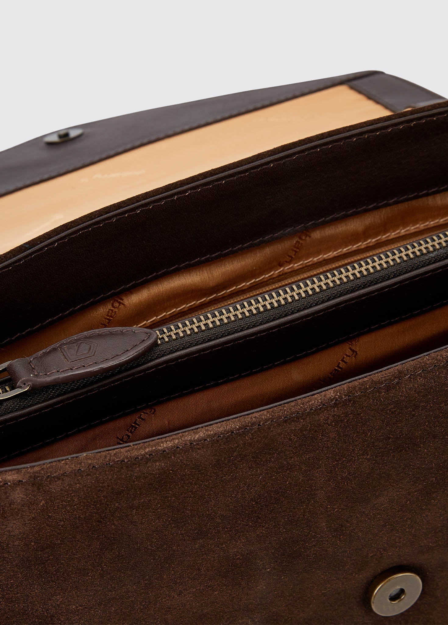 Christchurch Cross-body Tas  - Cigar