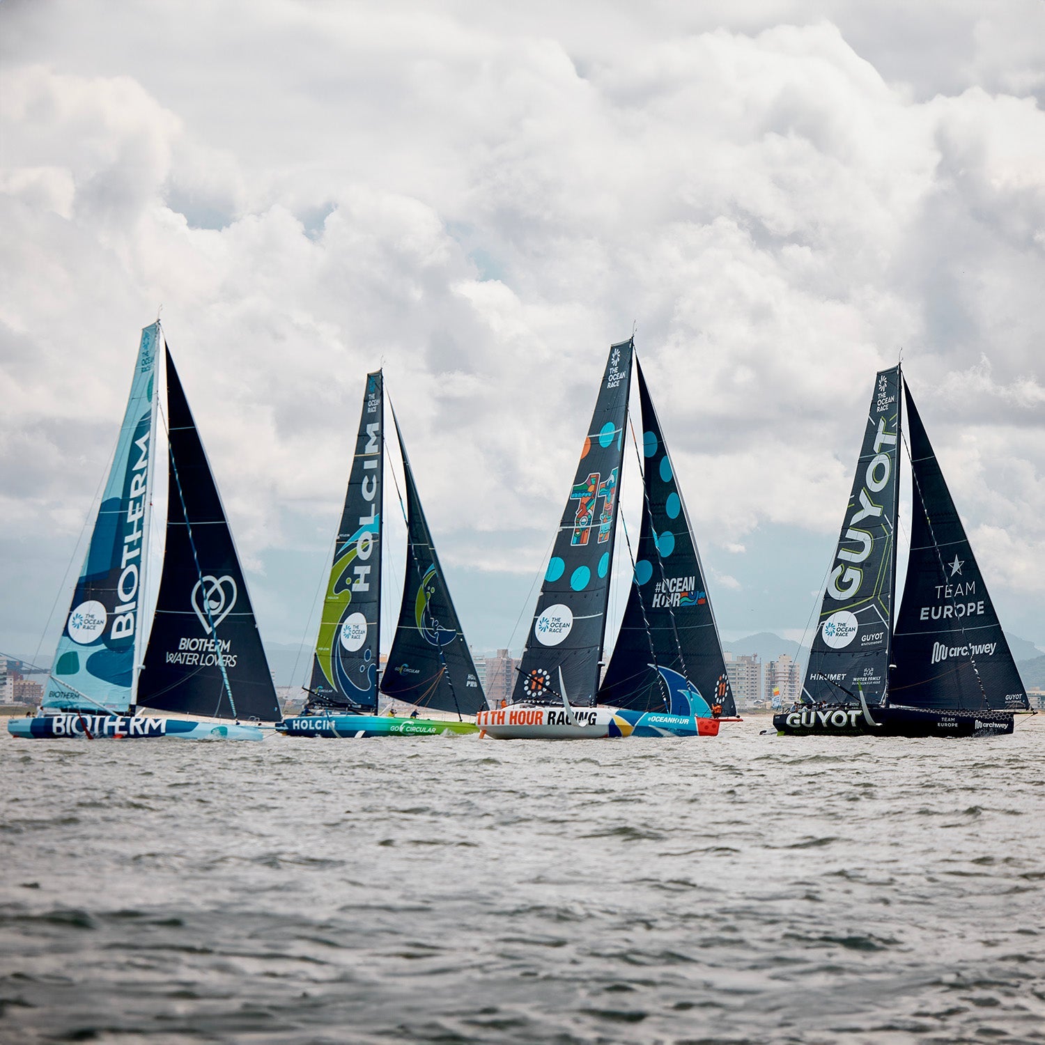 Team Biotherm, Holcim, 11th Hour Racing and Guyot boats at sea during the Ocean Race 2023//© GUYOT environment - Team Europe | Sailing Energy